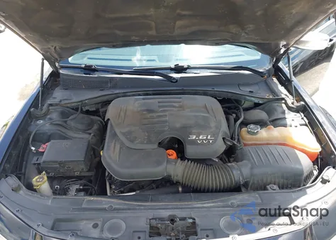 2017 Chrysler 300C из США, поврежденный, VIN 2C3CCAEG7HH564952